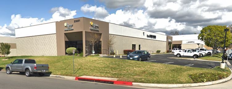 Mission Viejo Business Center: 23881 Via Fabricante, Mission Viejo, CA 92691